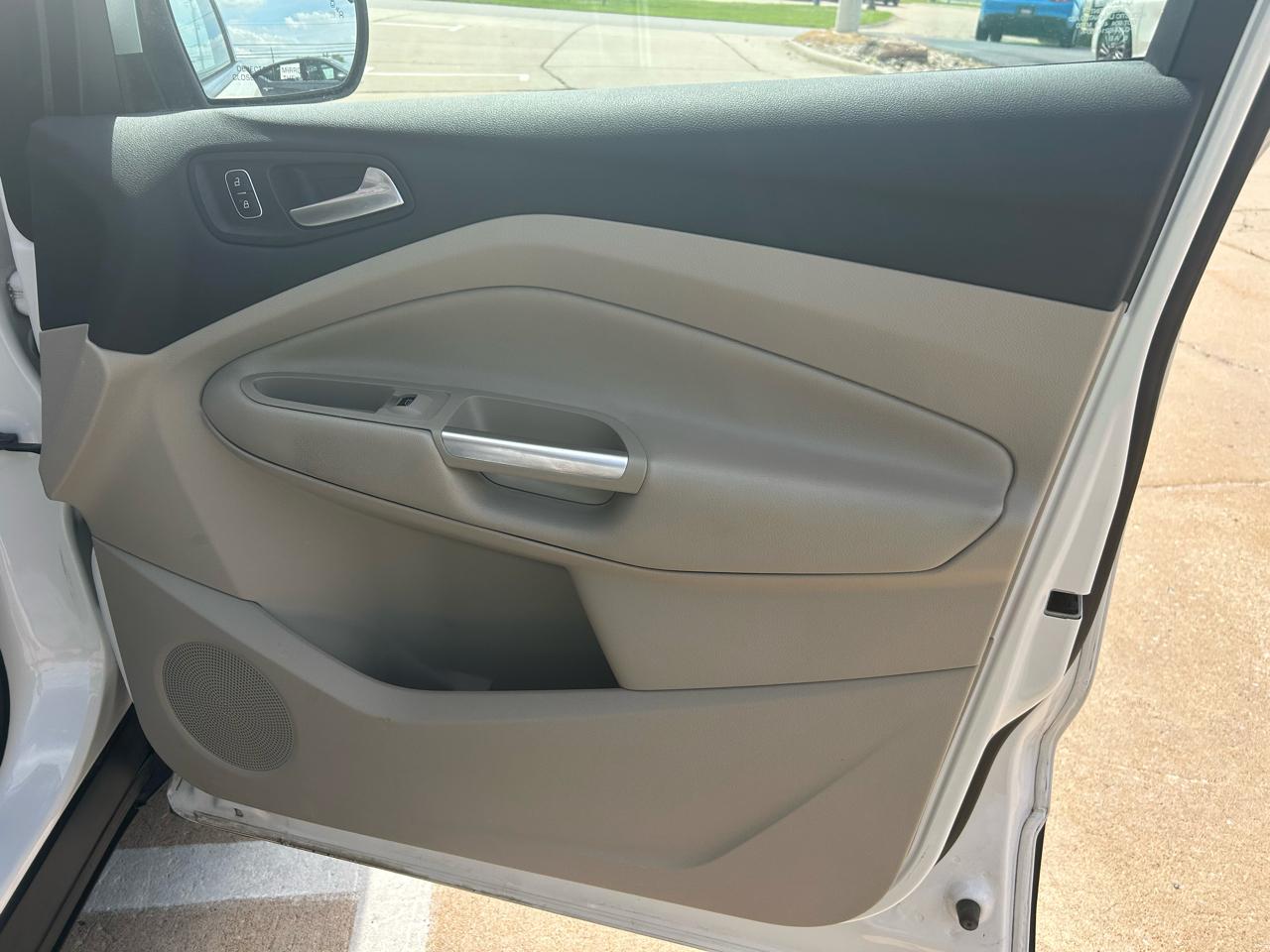Ford Escape Titanium FWD 2017
