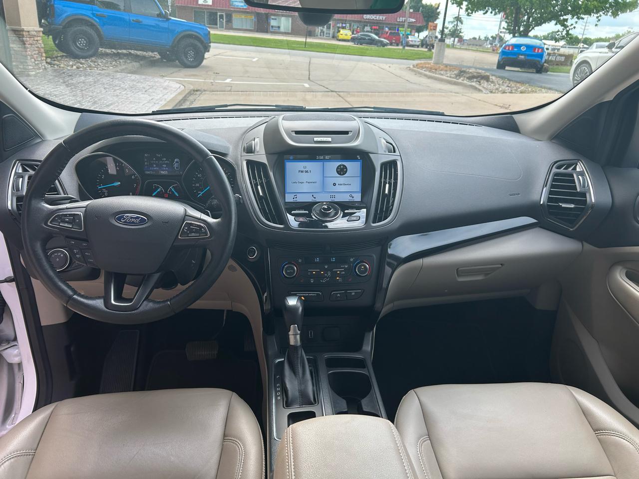 Ford Escape Titanium FWD 2017