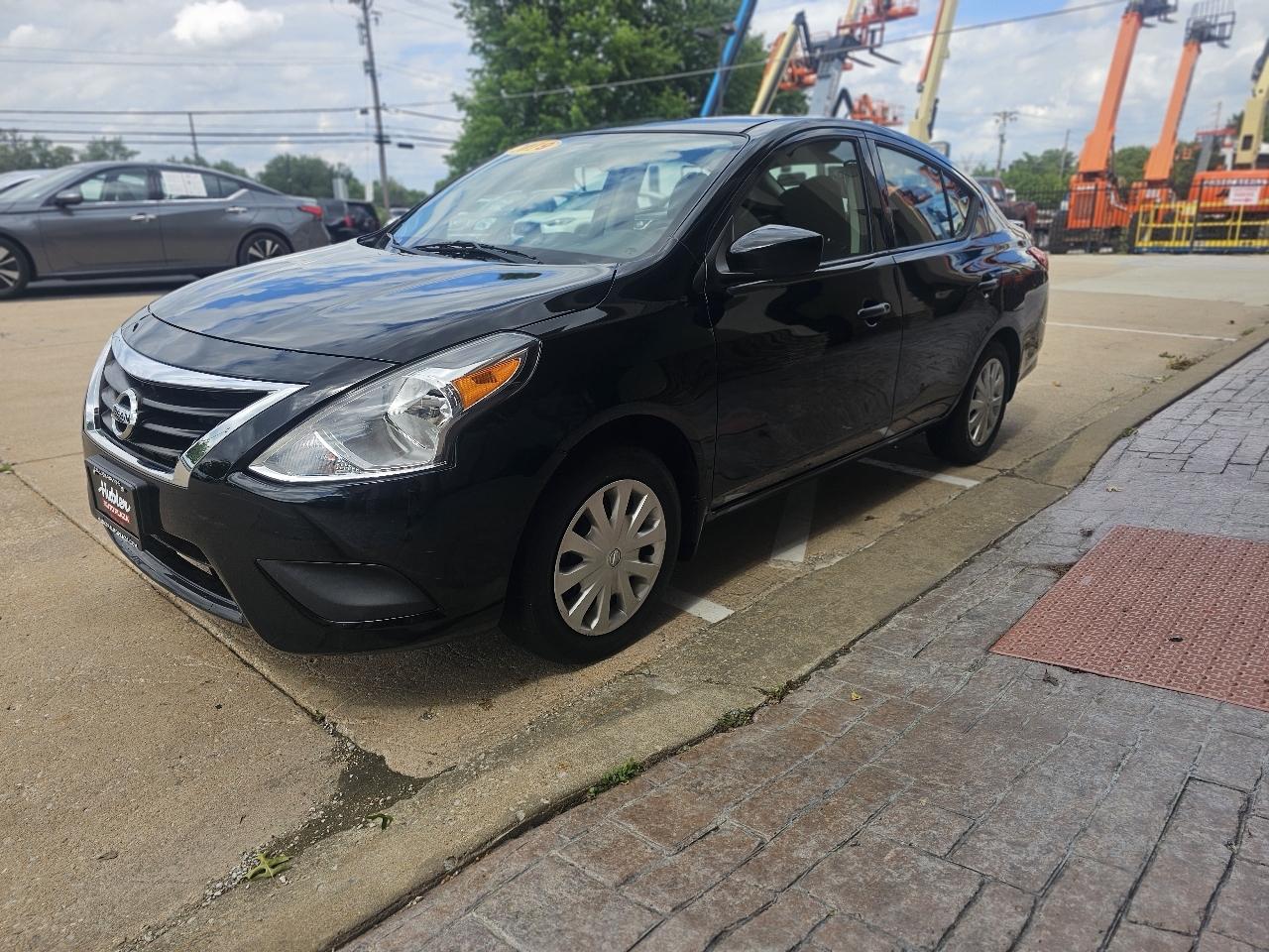 Nissan Versa 1.6 S 4A 2019