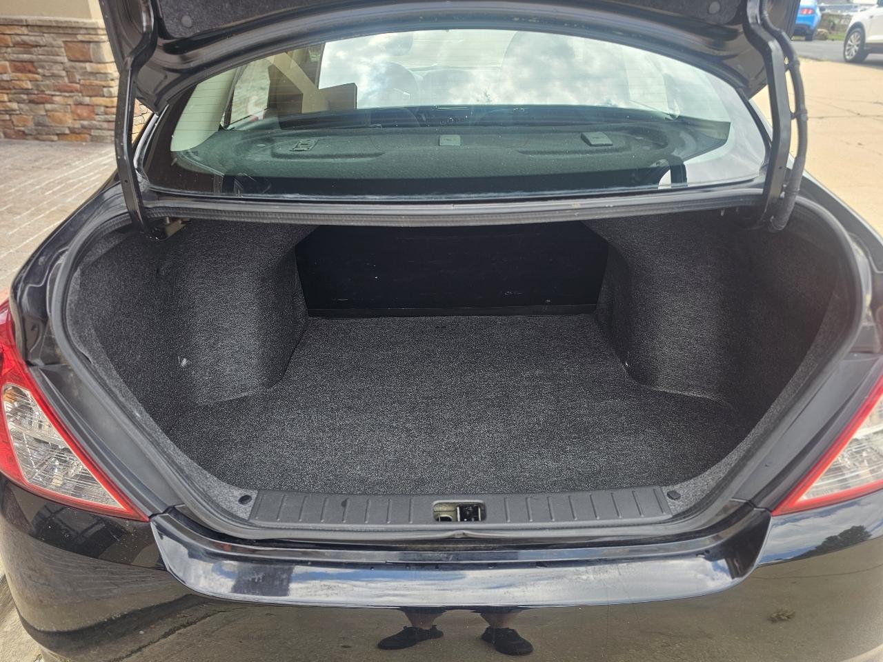 Nissan Versa 1.6 S 4A 2019