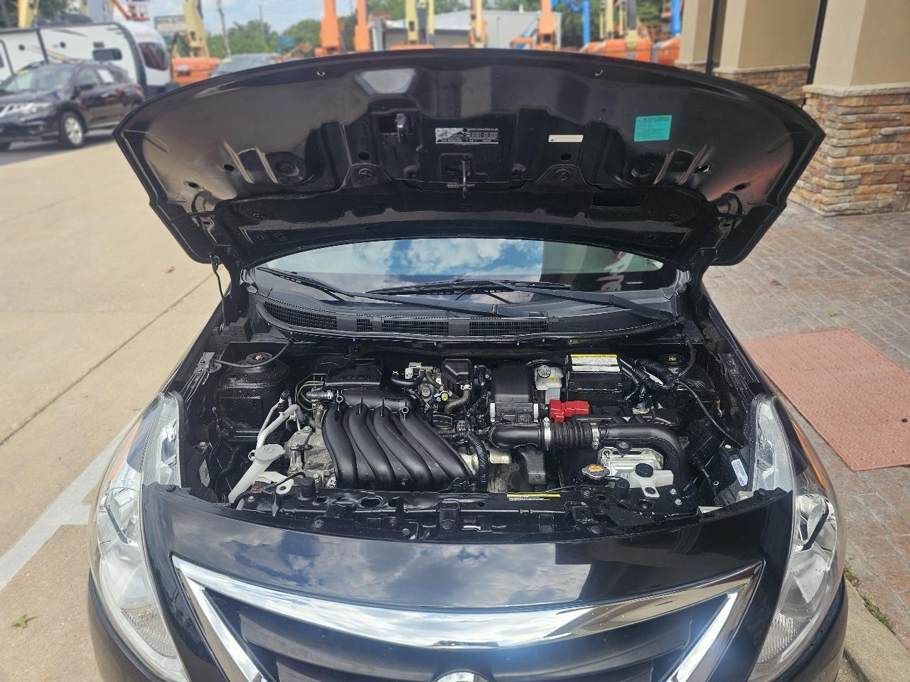 Nissan Versa 1.6 S 4A 2019