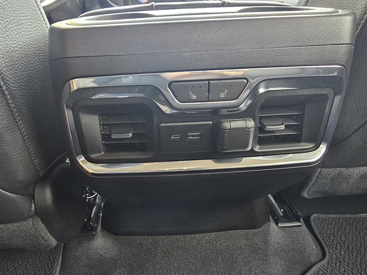 GMC Sierra 2500HD Denali Crew Cab 4WD SB 2023