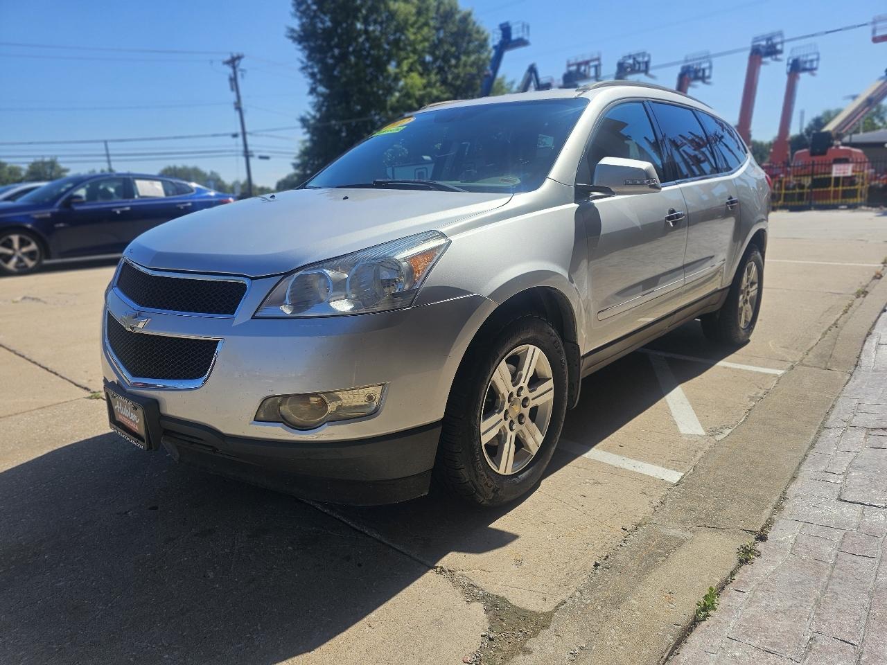 Chevrolet Traverse LT AWD 2012