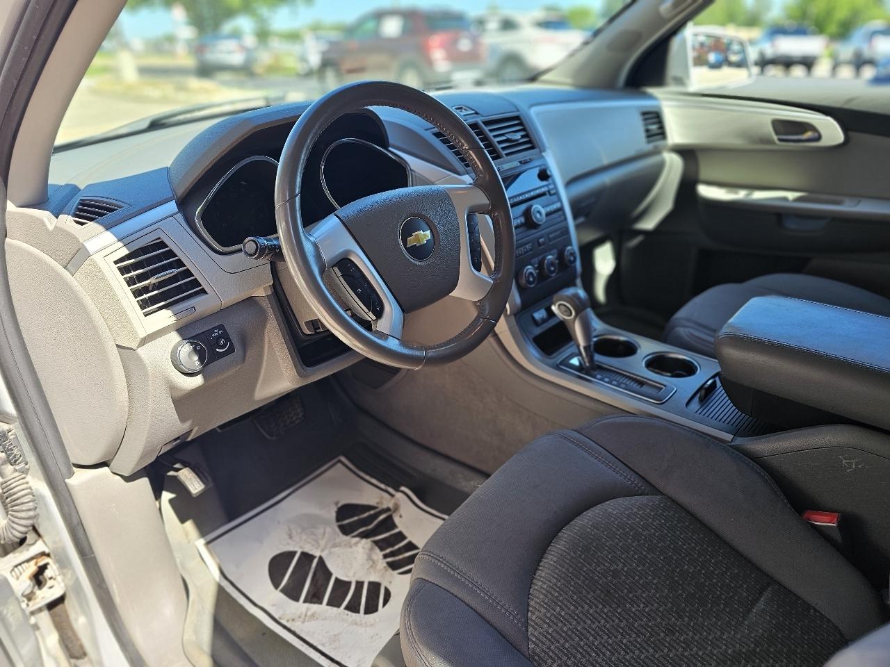 Chevrolet Traverse LT AWD 2012
