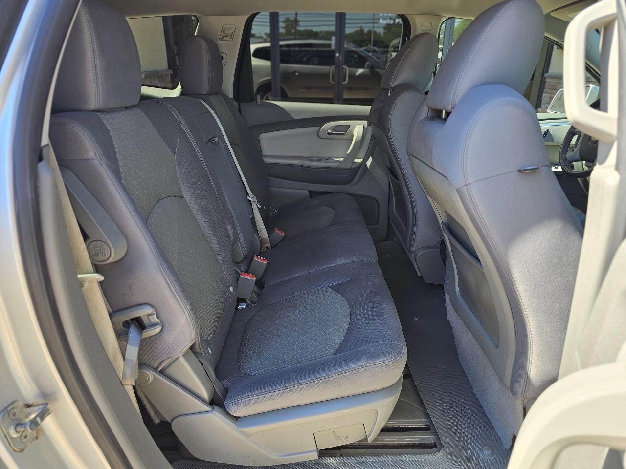 Chevrolet Traverse LT AWD 2012