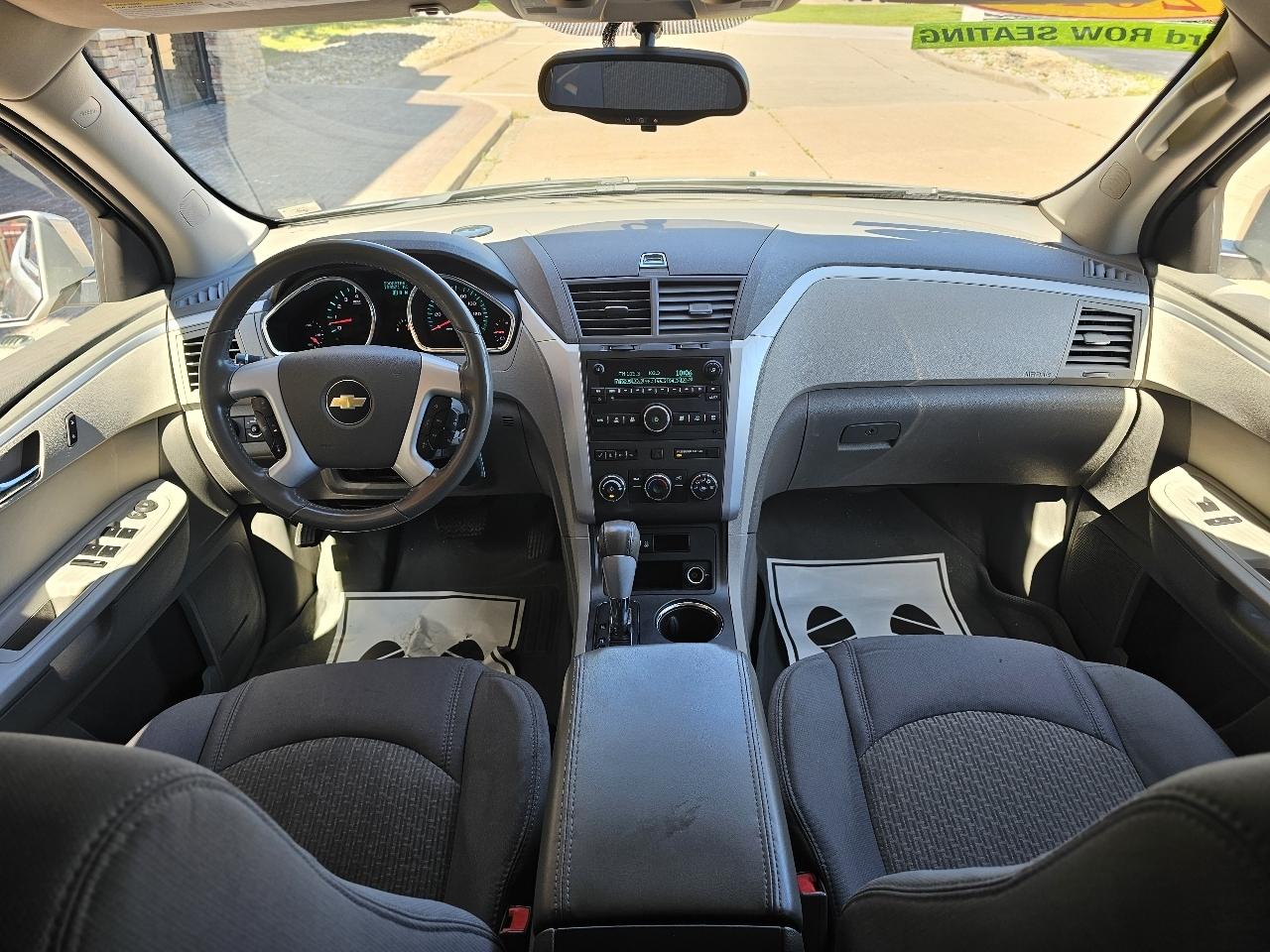Chevrolet Traverse LT AWD 2012