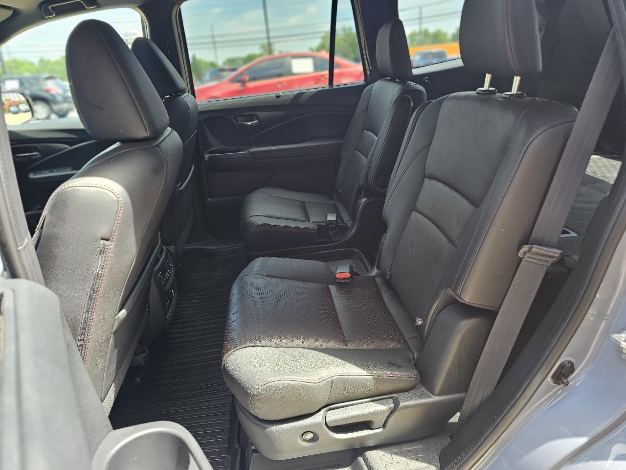 Honda Pilot Black Edition AWD 2022