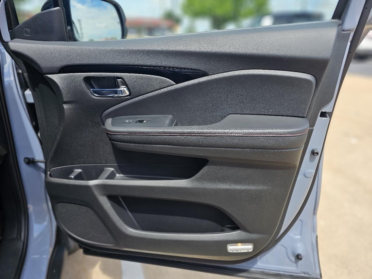 Honda Pilot Black Edition AWD 2022