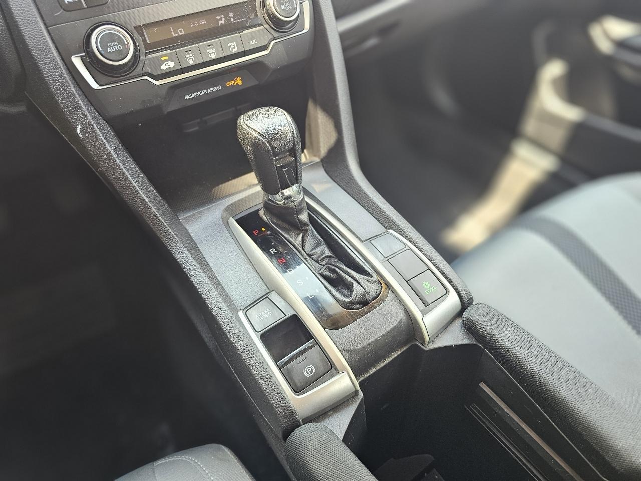 Honda Civic LX Honda Sensing Sedan CVT 2021