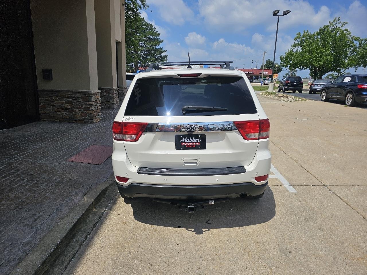 Jeep Grand Cherokee Laredo 4WD 2012