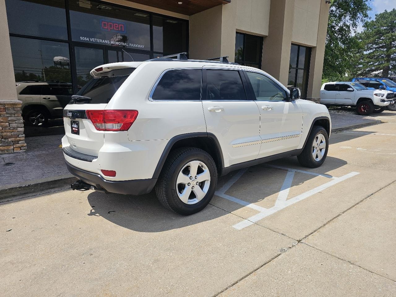 Jeep Grand Cherokee Laredo 4WD 2012