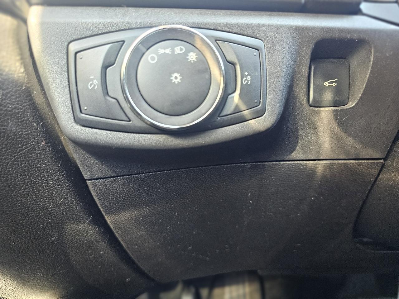Ford Fusion SE 2014