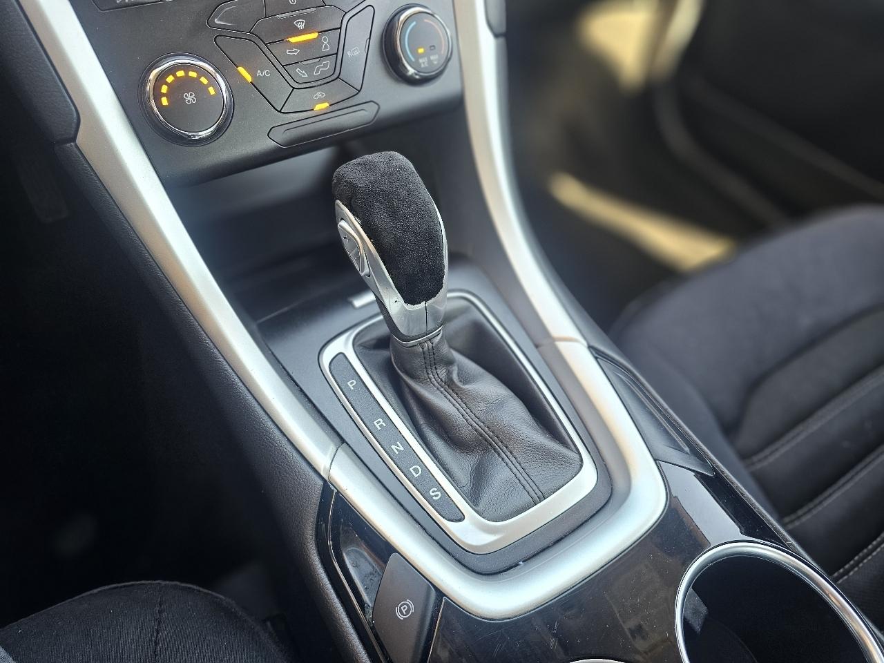 Ford Fusion SE 2014