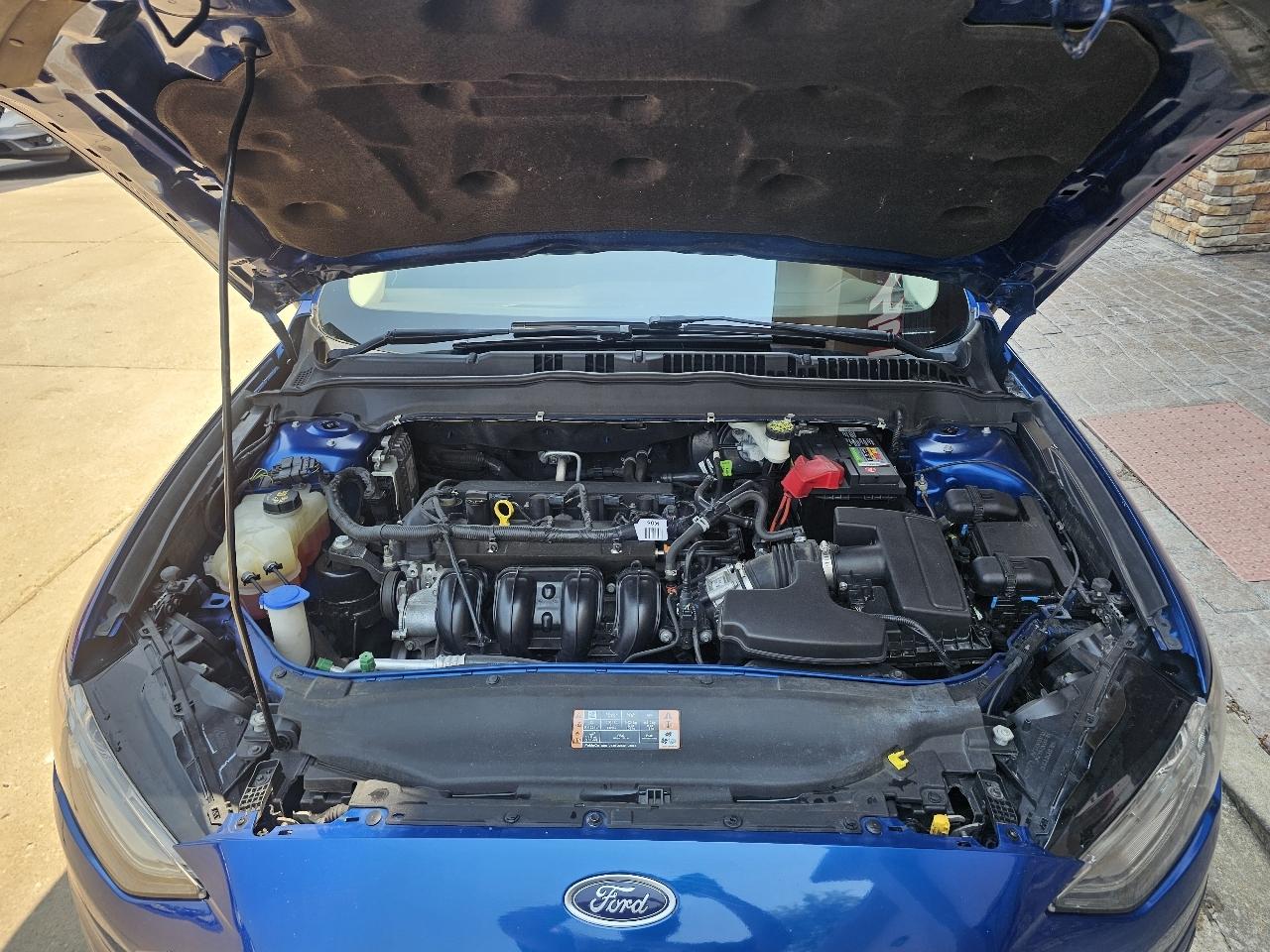 Ford Fusion SE 2017