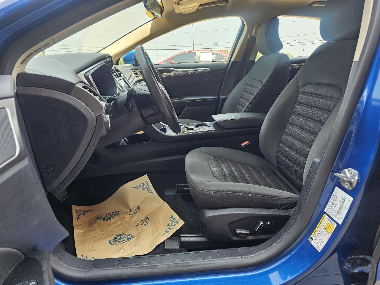 Ford Fusion SE 2017