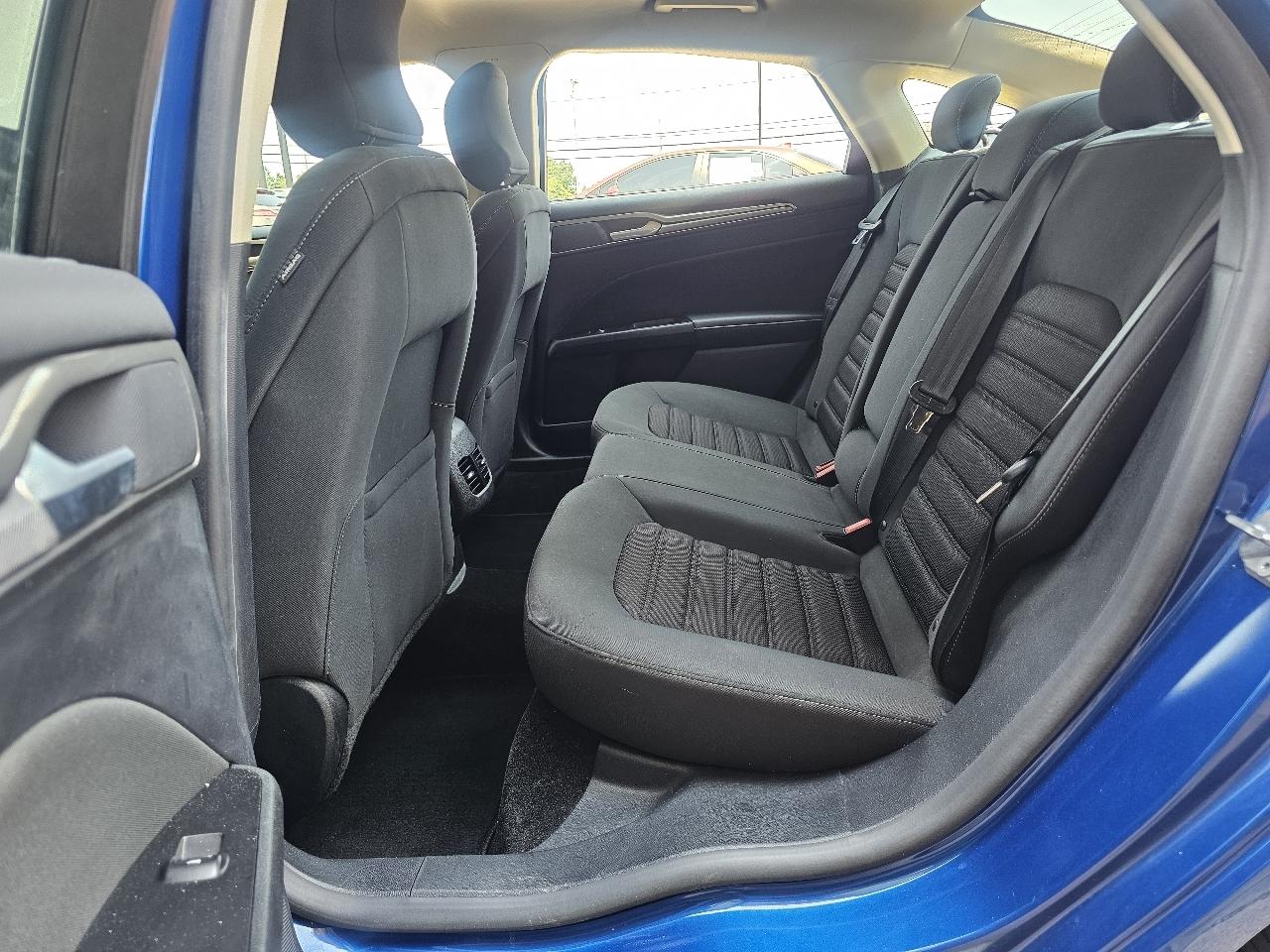 Ford Fusion SE 2017