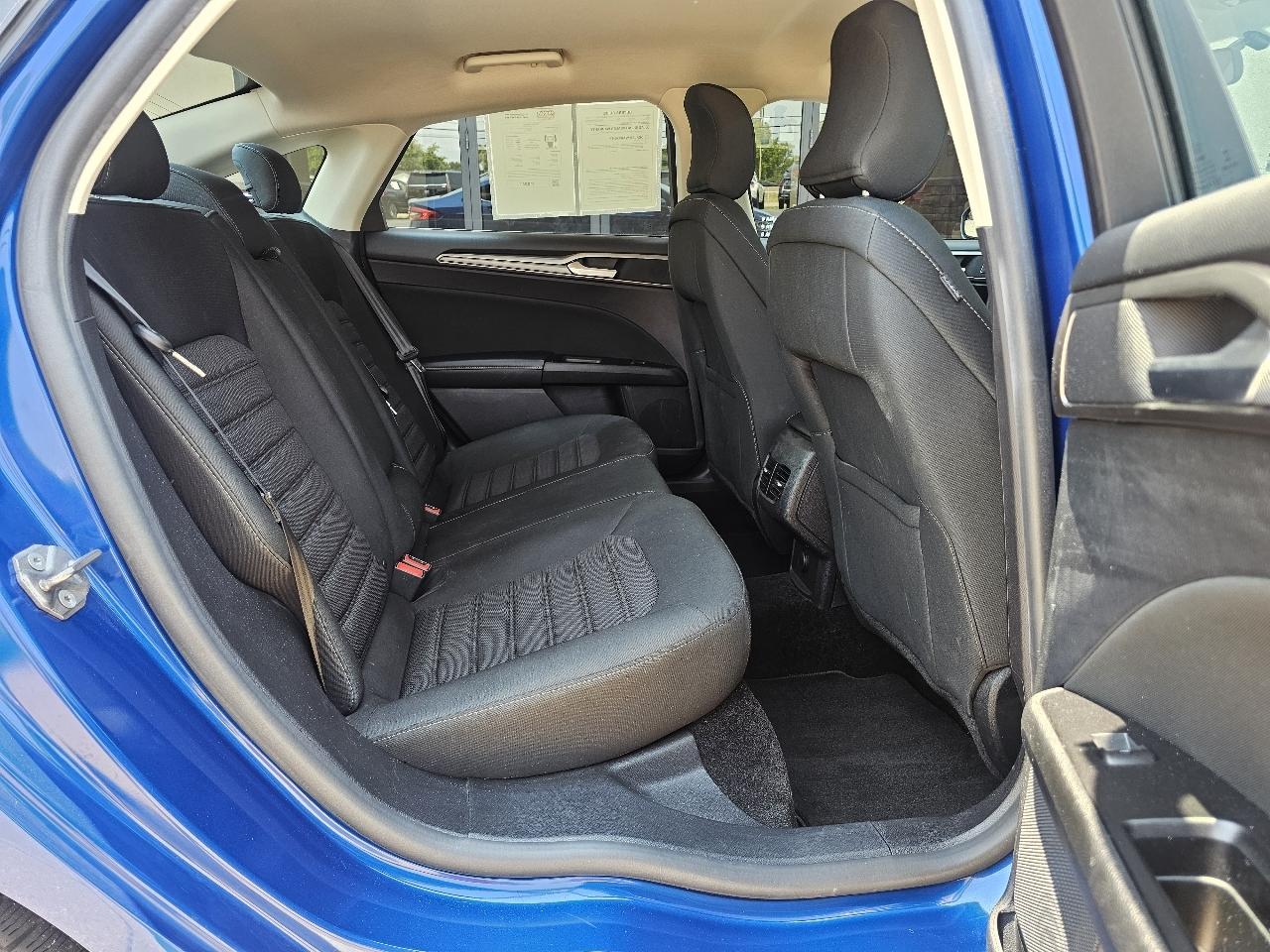 Ford Fusion SE 2017