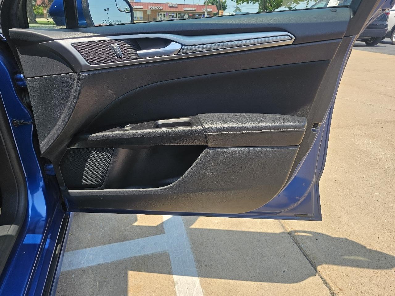 Ford Fusion SE 2017