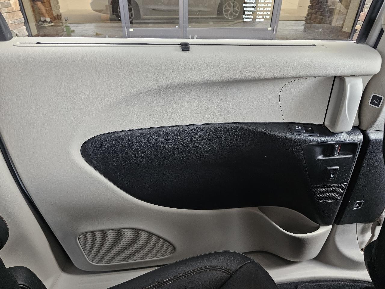 Chrysler Pacifica Touring-L Plus 2018