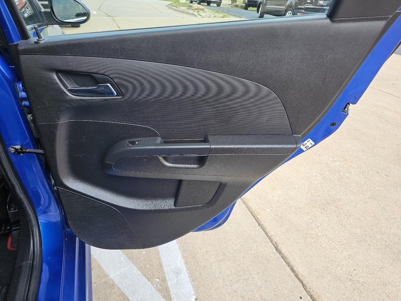Chevrolet Sonic RS 4D Hatchback 2018