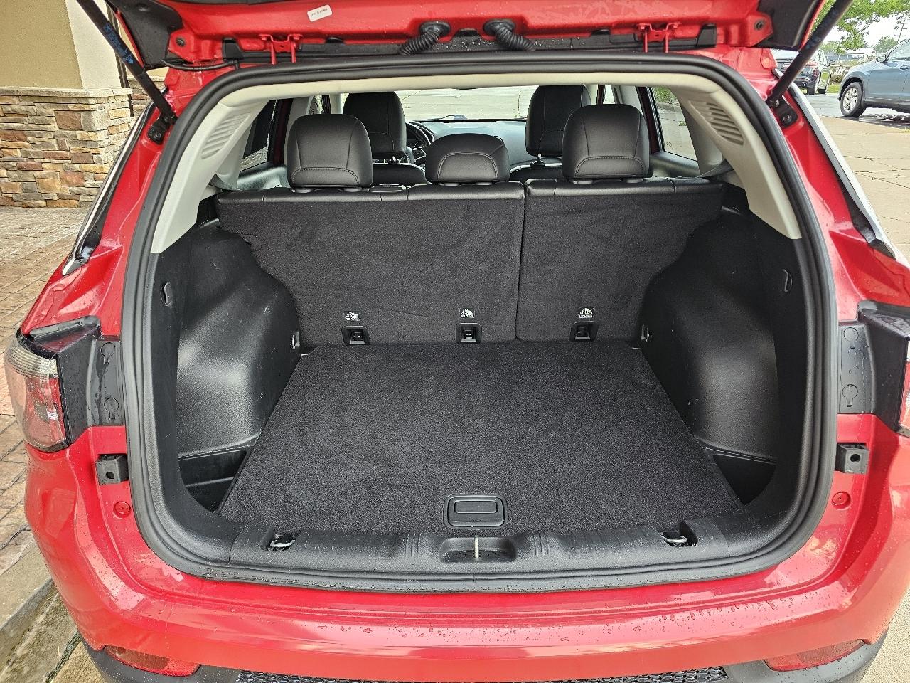 Jeep Compass Latitude FWD 2019