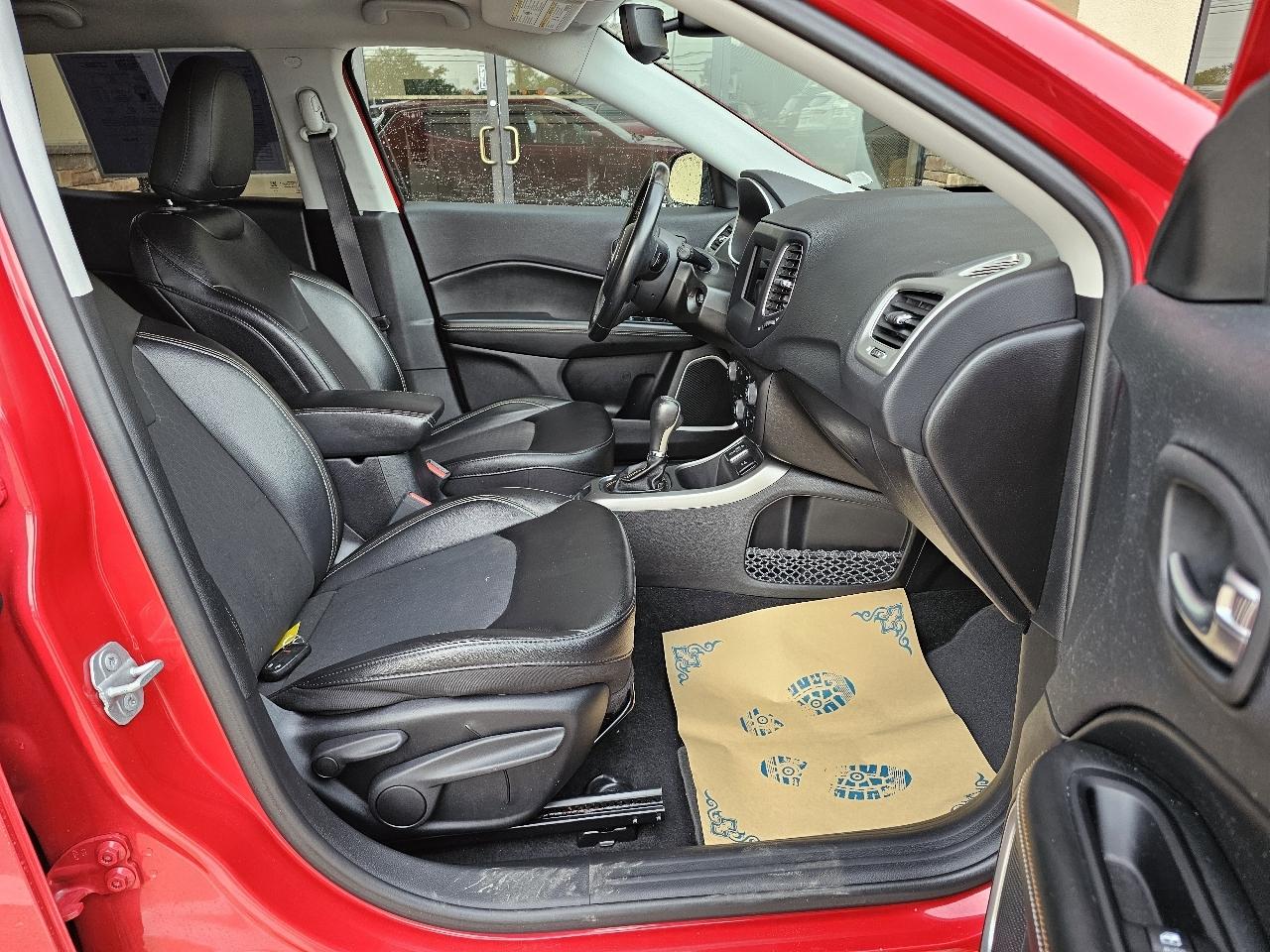 Jeep Compass Latitude FWD 2019