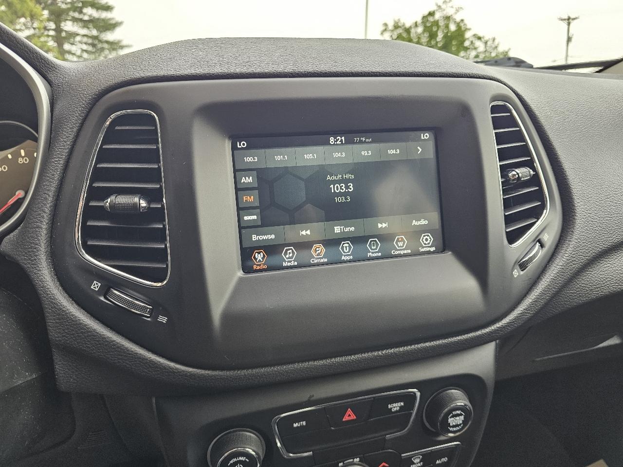 Jeep Compass Latitude FWD 2019