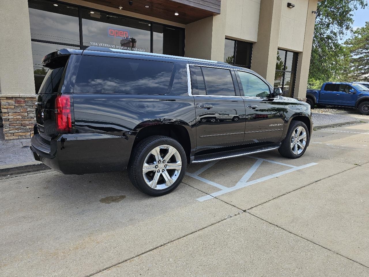 Chevrolet Suburban Premier 4WD 2020