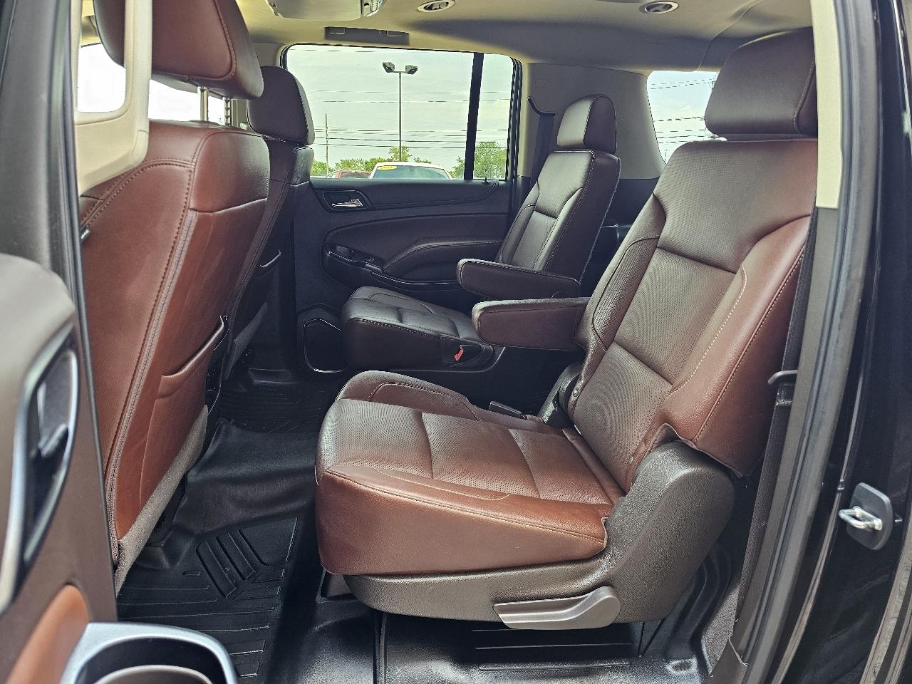 Chevrolet Suburban Premier 4WD 2020