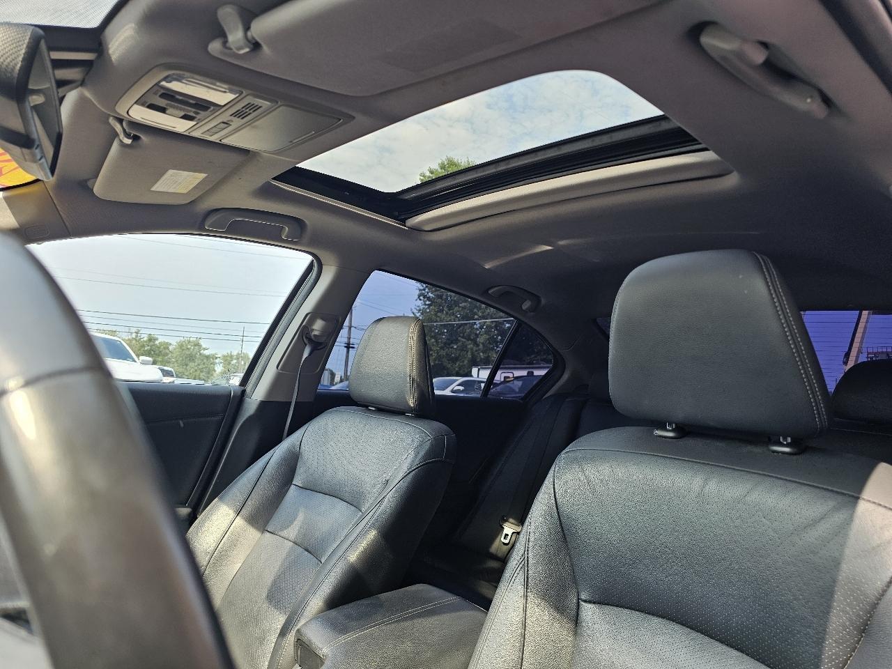 Honda Accord Touring V6 Sedan 6-Spd AT 2016