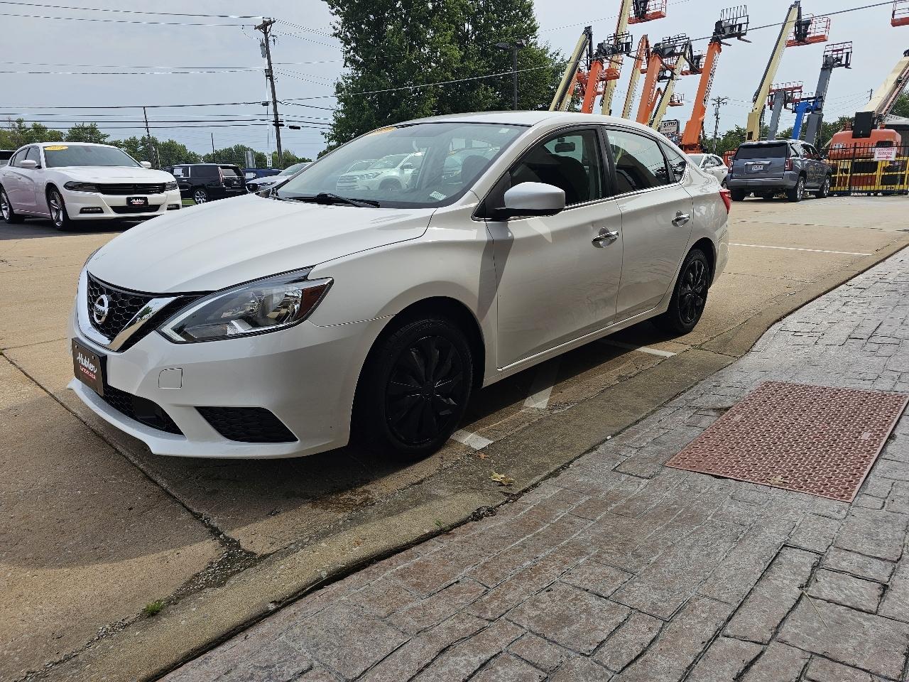 Nissan Sentra S 4D Sedan 2019