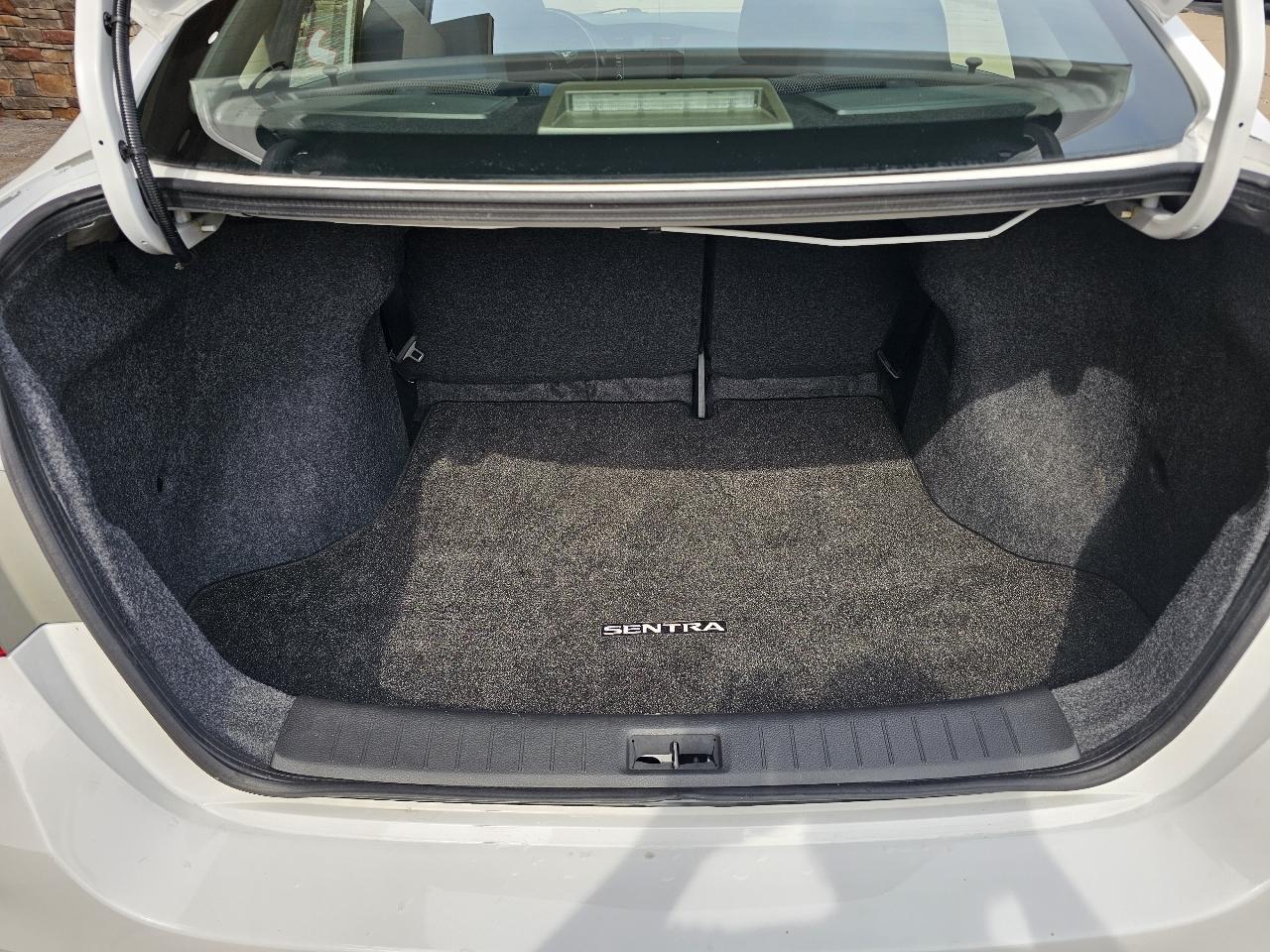 Nissan Sentra S 4D Sedan 2019