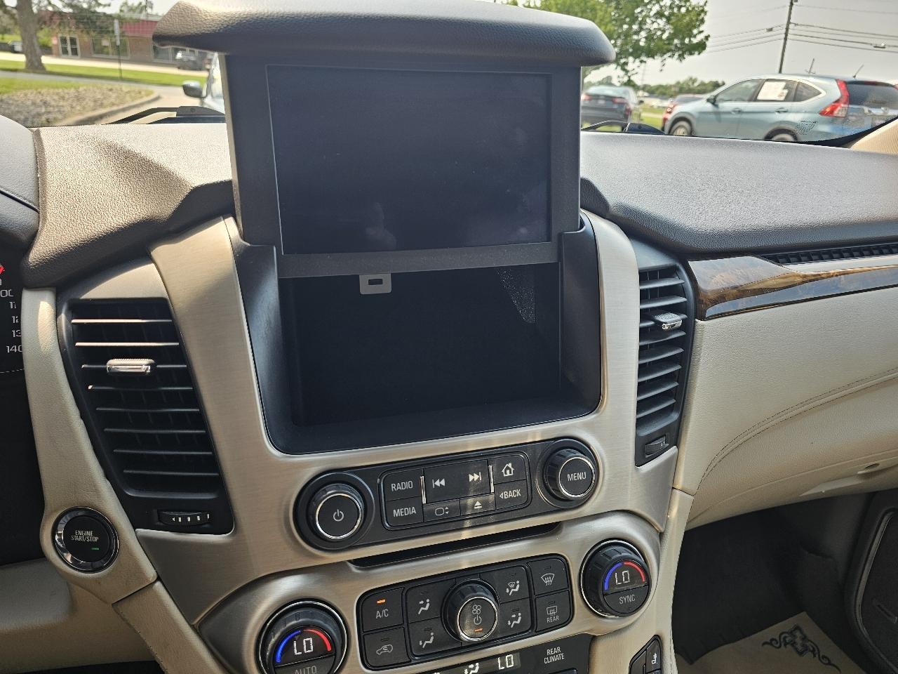 GMC Yukon Denali 4WD 2015