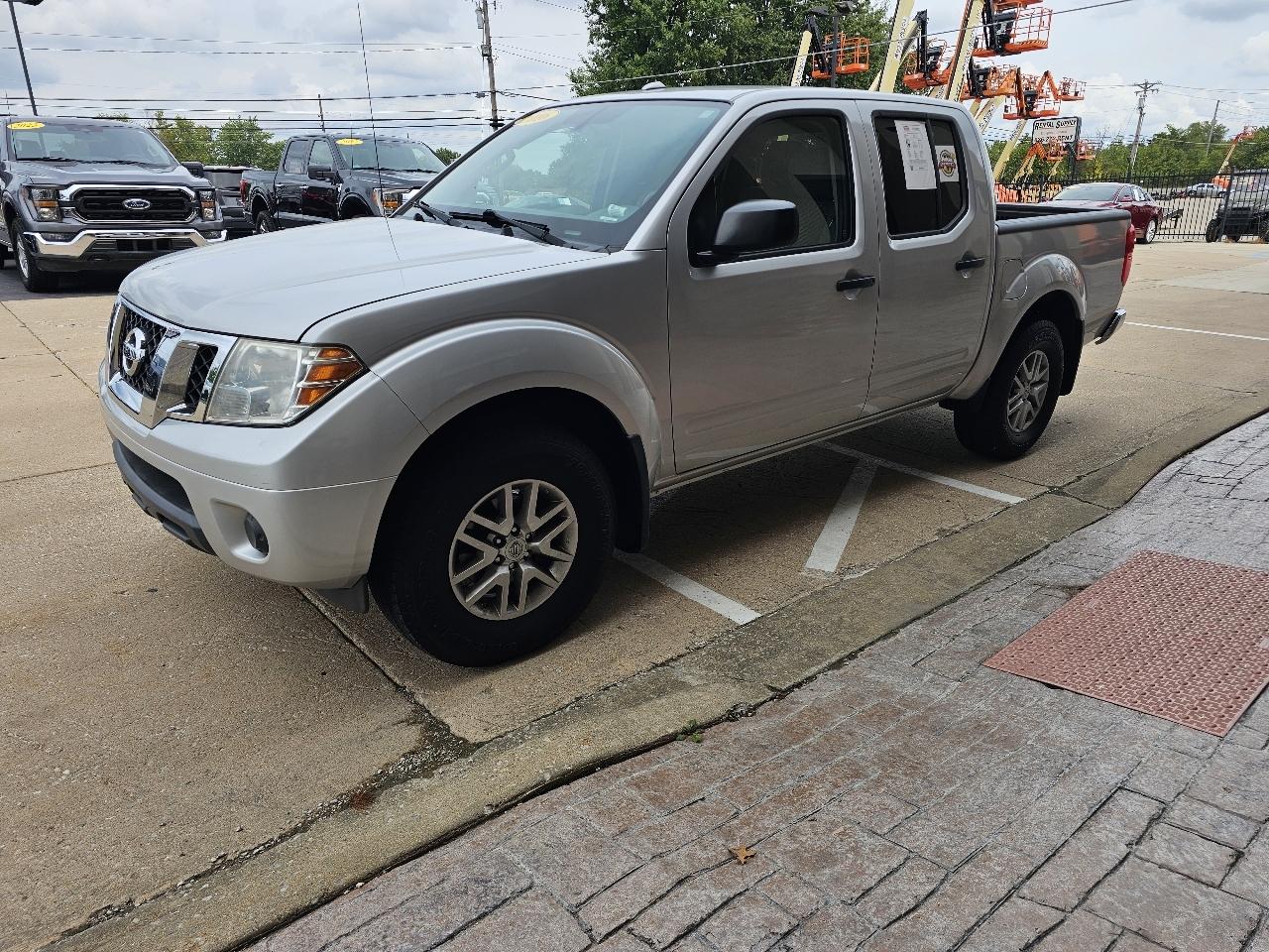 Nissan Frontier photo 4