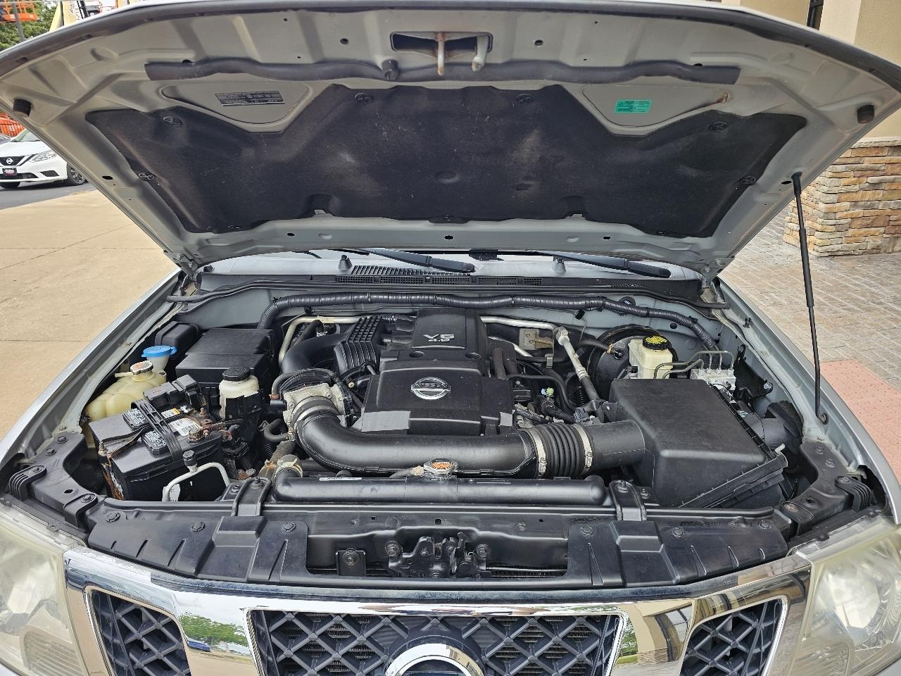 Nissan Frontier photo 10