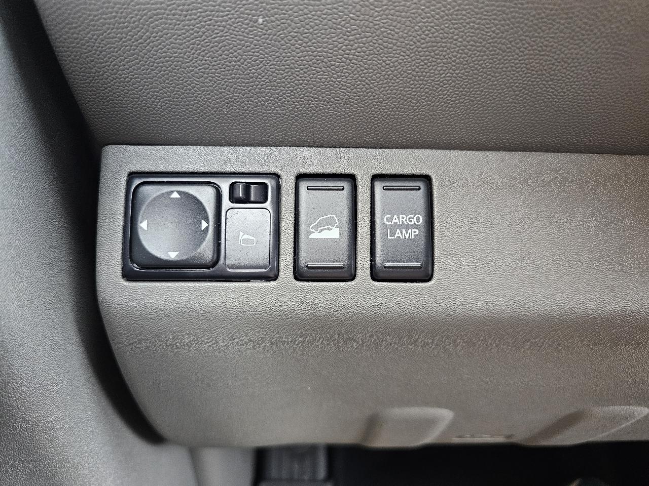 Nissan Frontier photo 19