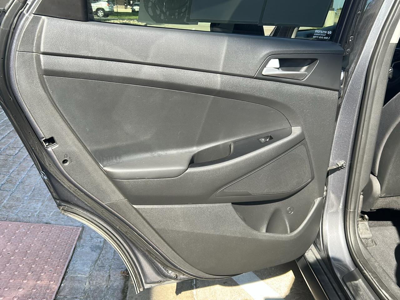Hyundai Tucson SE 2019