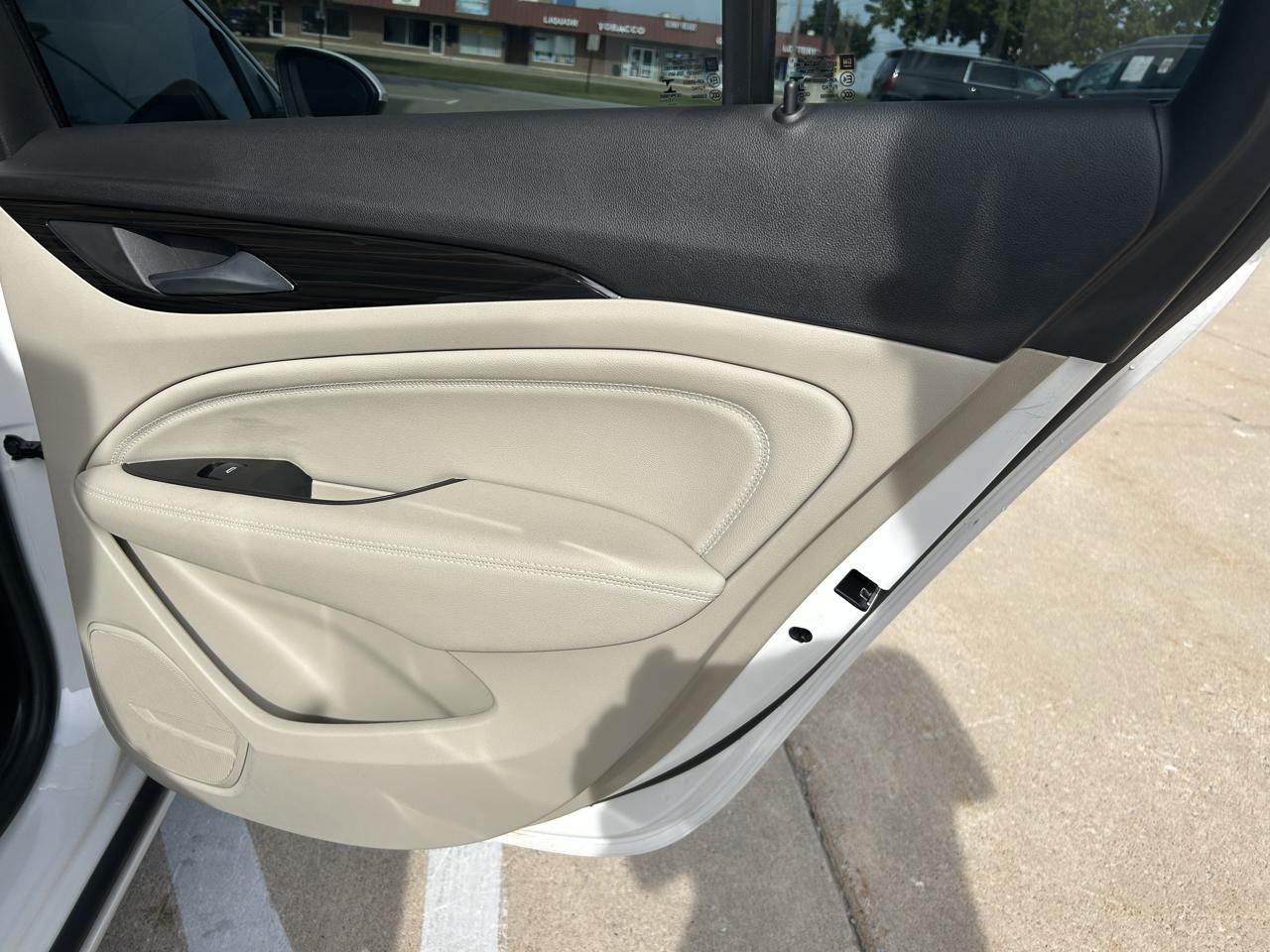 Buick Regal Essence 2018