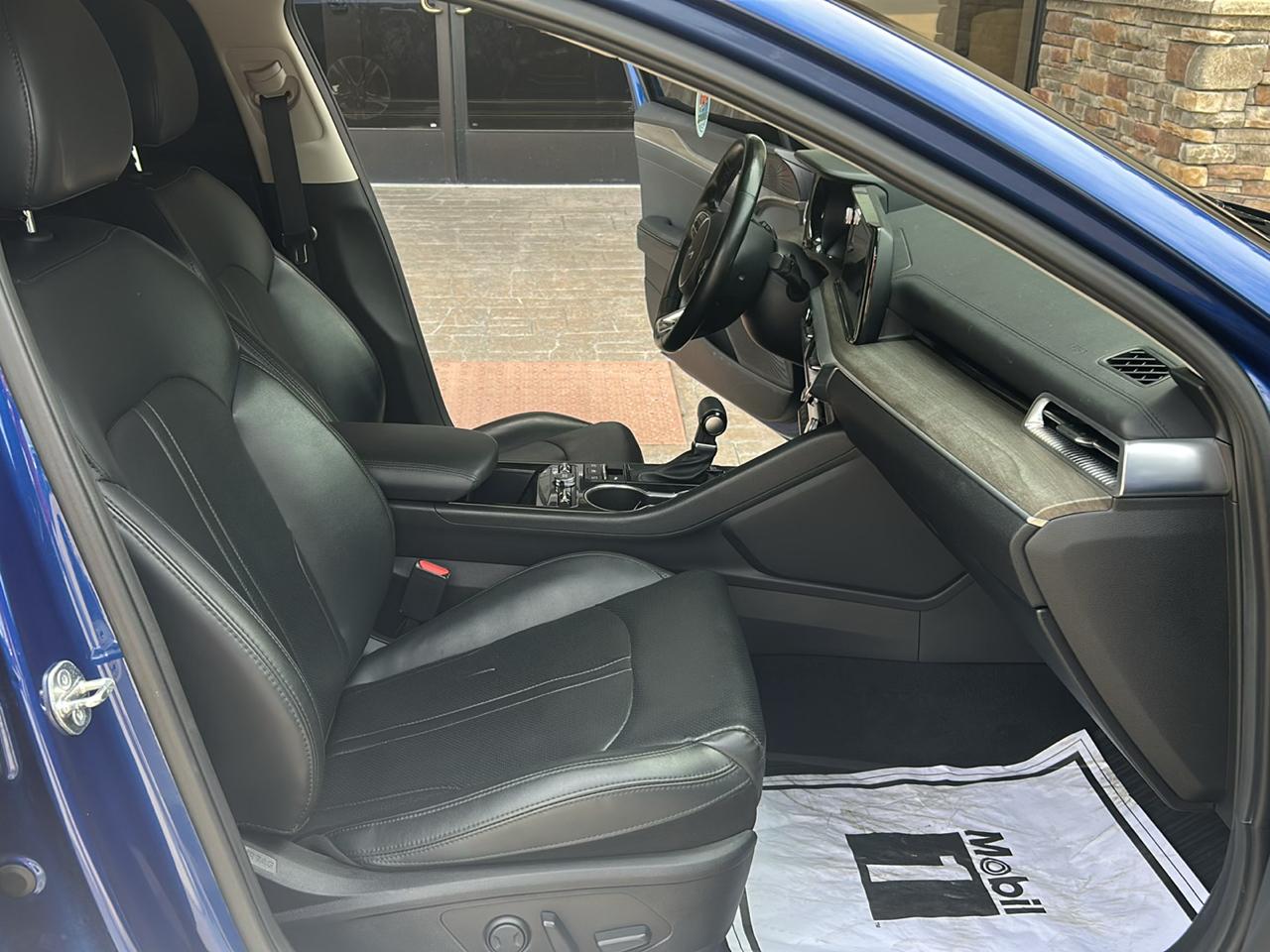 Kia K5 EX 2024