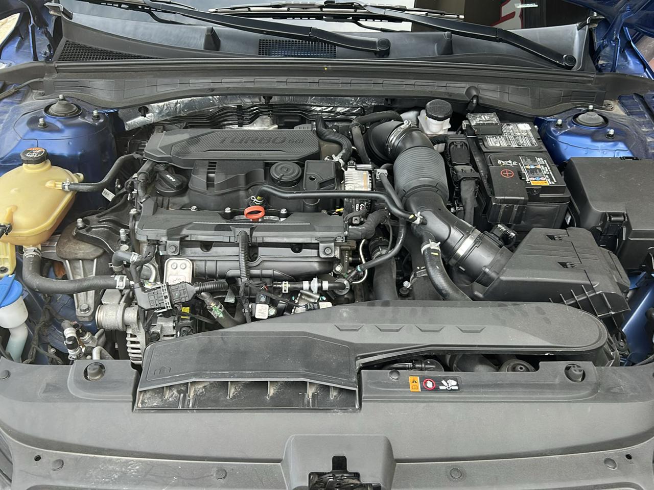 Kia K5 EX 2024