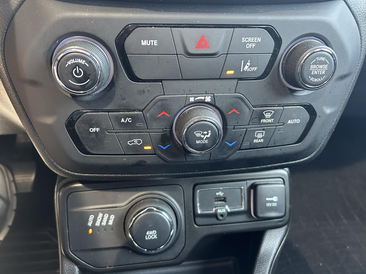 Jeep Renegade Latitude 4WD 2021