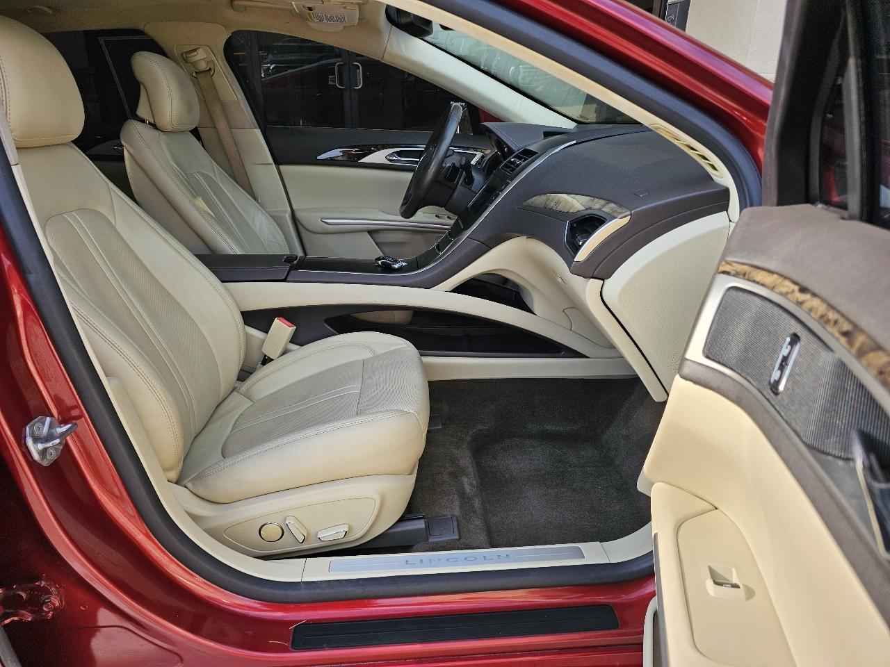 Lincoln MKZ FWD 2015