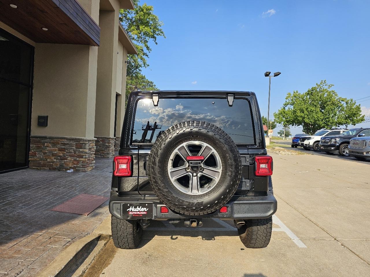 Jeep Wrangler Unlimited Sahara 2021