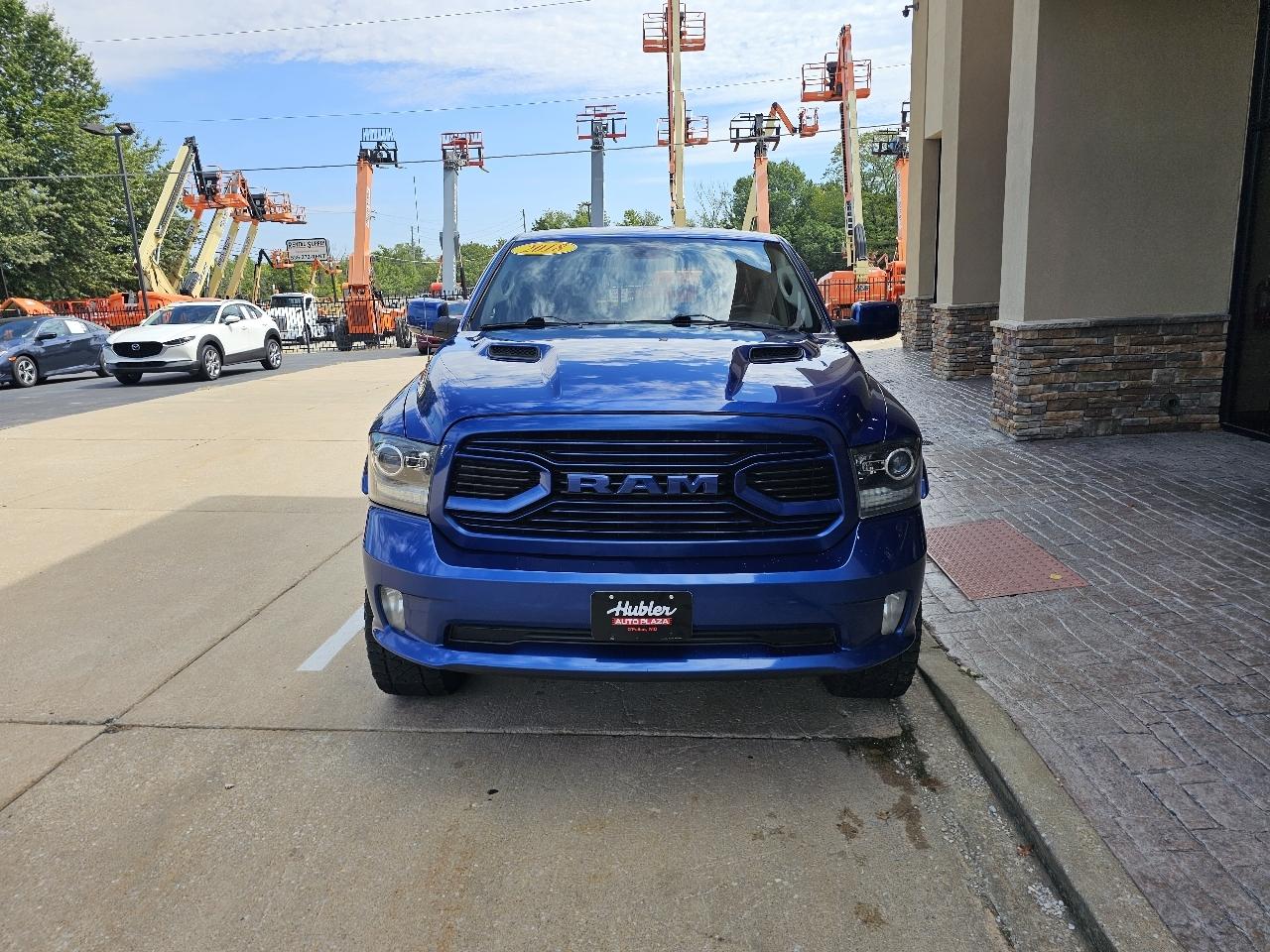 RAM 1500 Sport Crew Cab SWB 4WD 2018