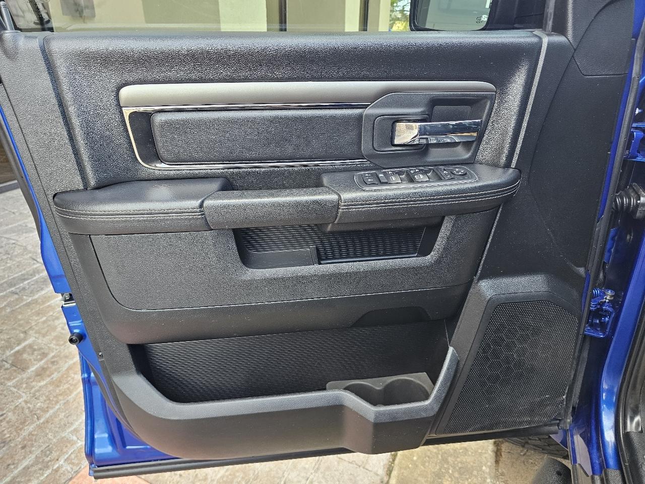 RAM 1500 Sport Crew Cab SWB 4WD 2018