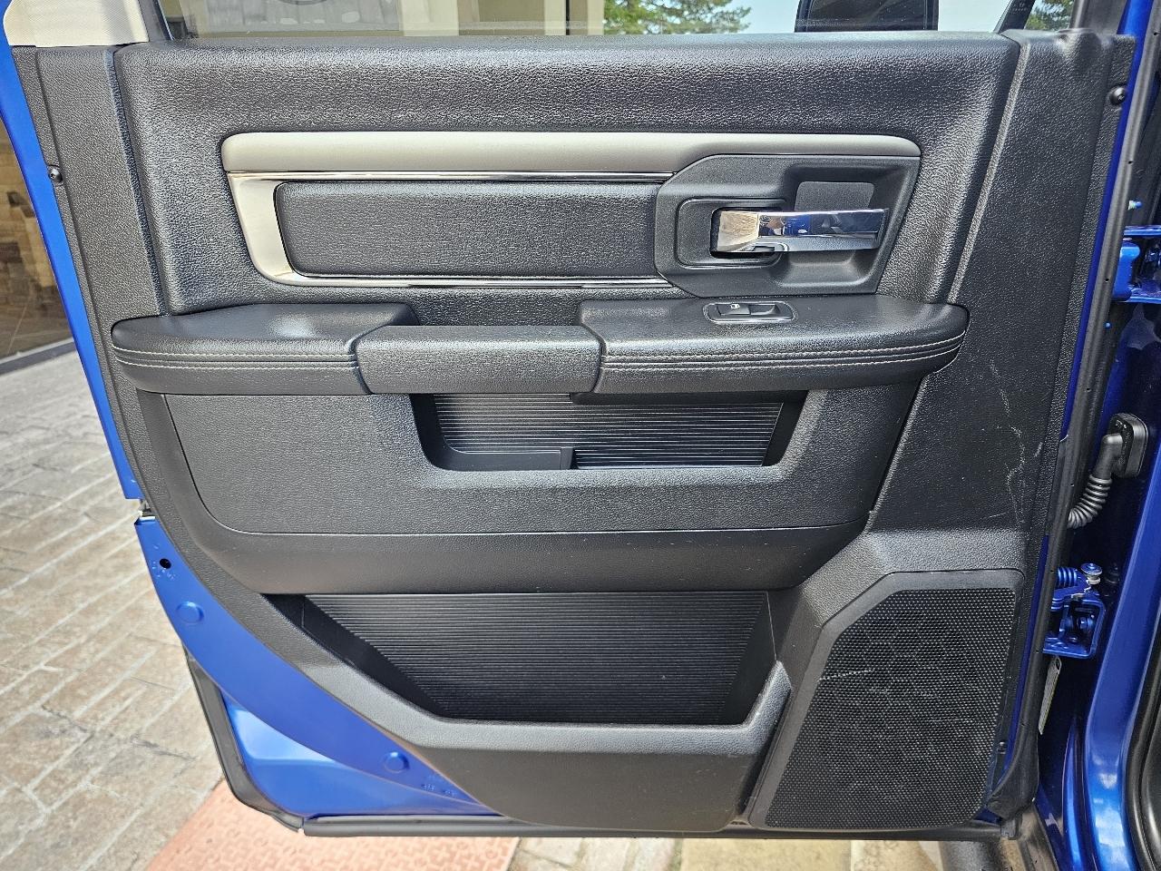 RAM 1500 Sport Crew Cab SWB 4WD 2018