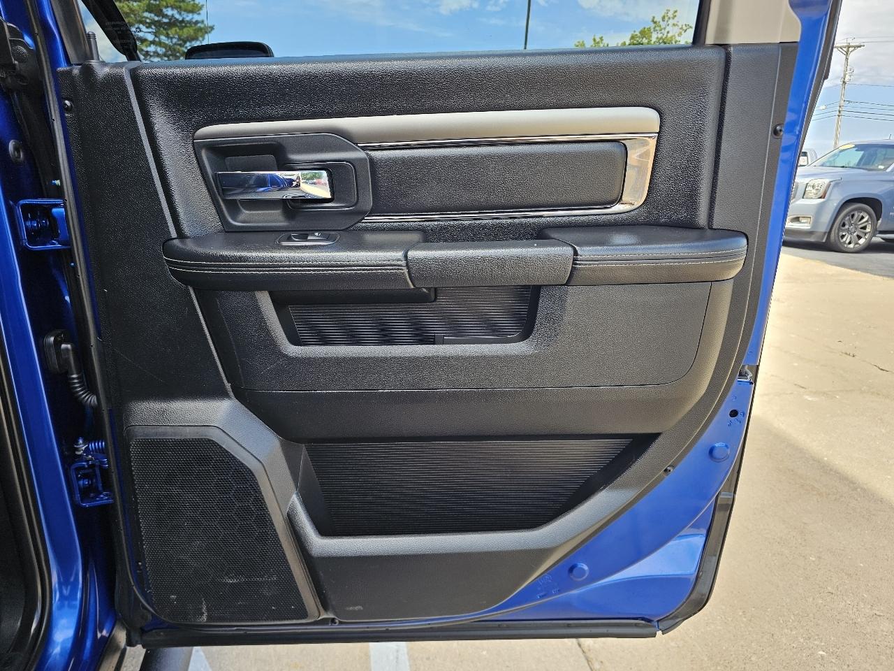 RAM 1500 Sport Crew Cab SWB 4WD 2018