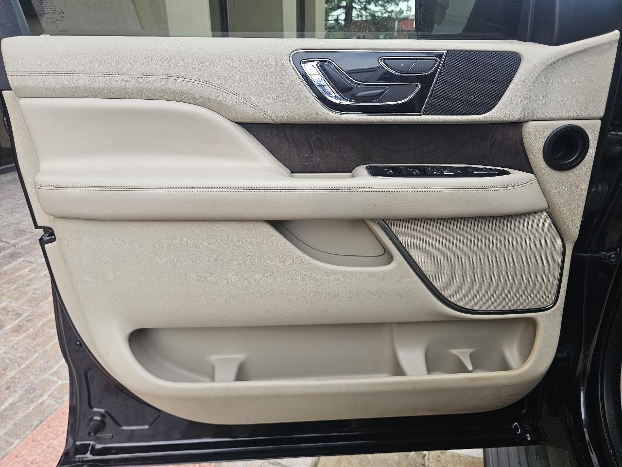 Lincoln Navigator Select 4WD 2019
