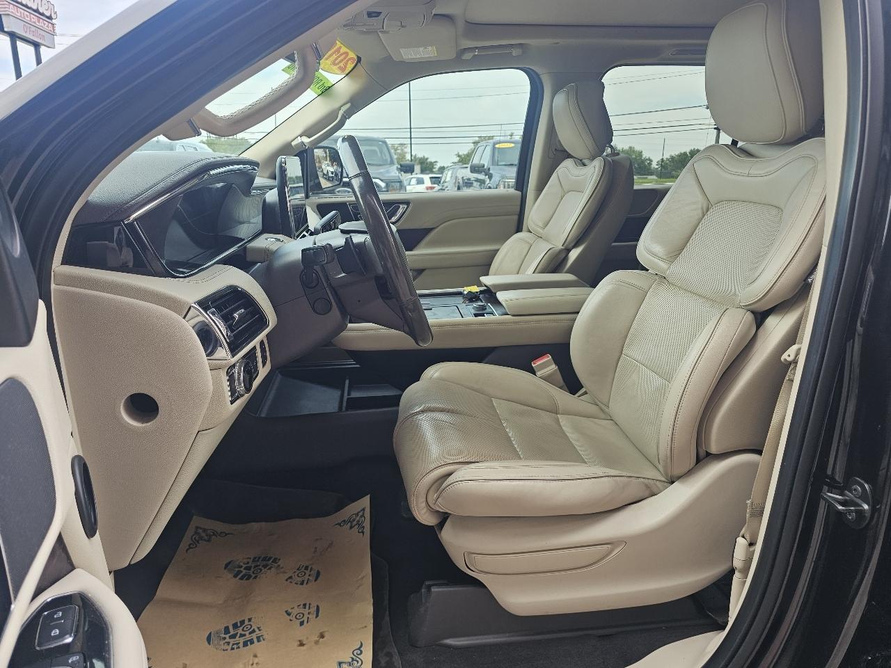 Lincoln Navigator Select 4WD 2019