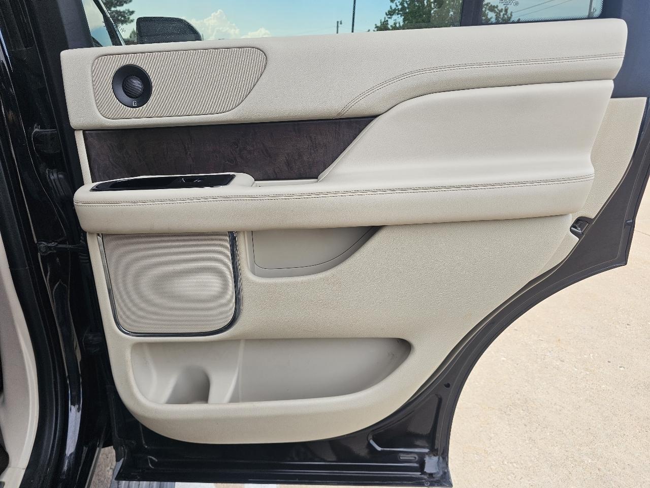 Lincoln Navigator Select 4WD 2019